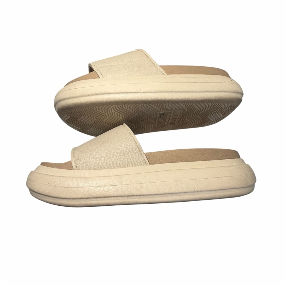 Reef Women's Cream Slide Sandals - Picture 9 of 10